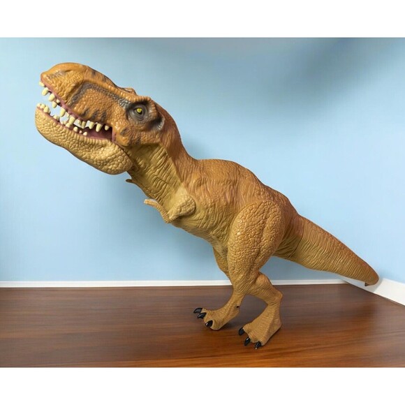 Jurassic World JW T-Rex 2015 Hasbro 16" Chomping Jaws Dinosaur Action Figure Toy - Picture 1 of 16